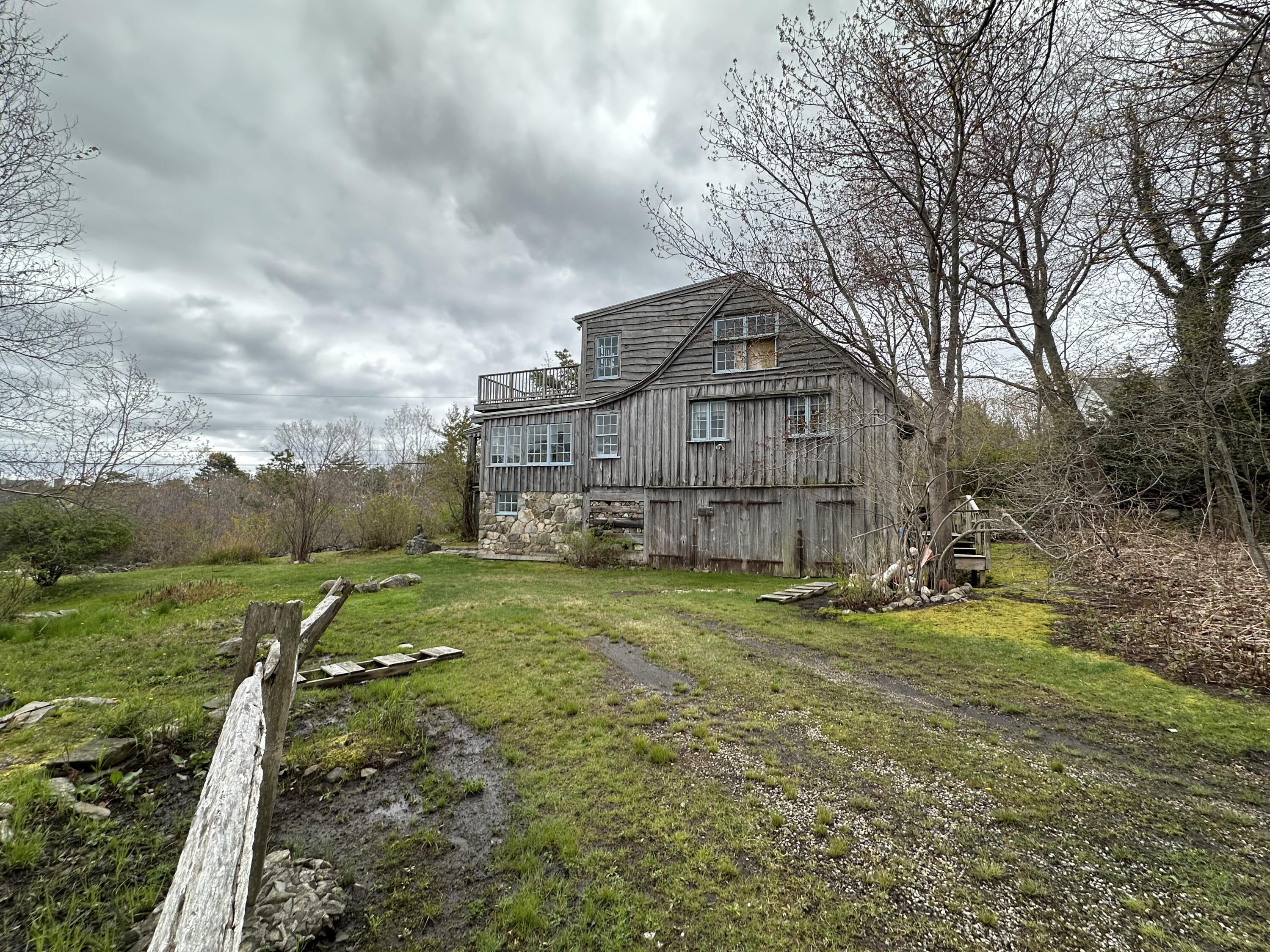 41 Circuit Road York ME 03902
