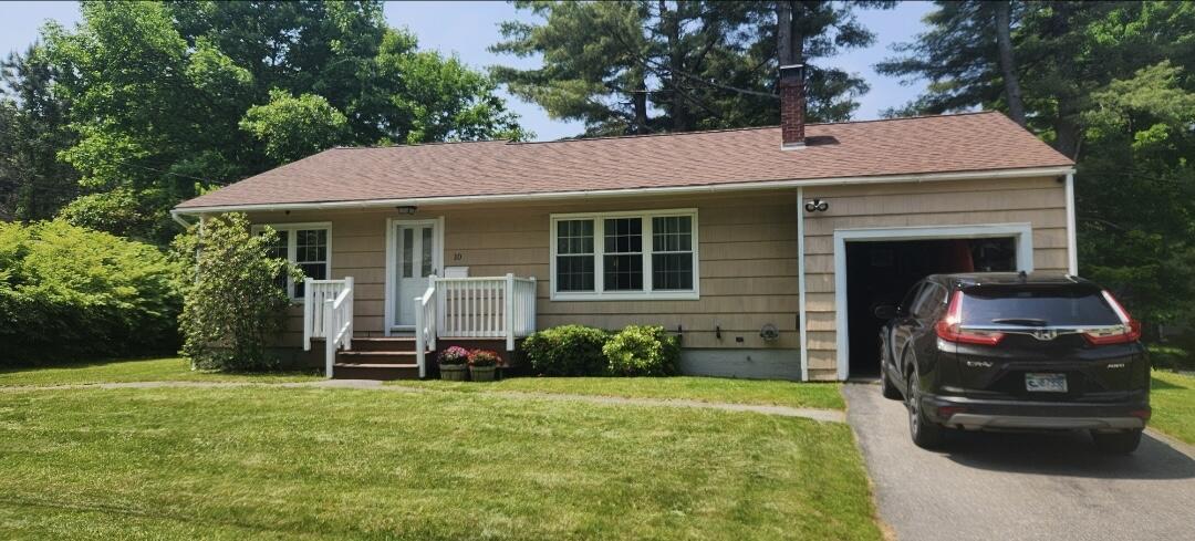 10 Pine Street Farmingdale ME 04344