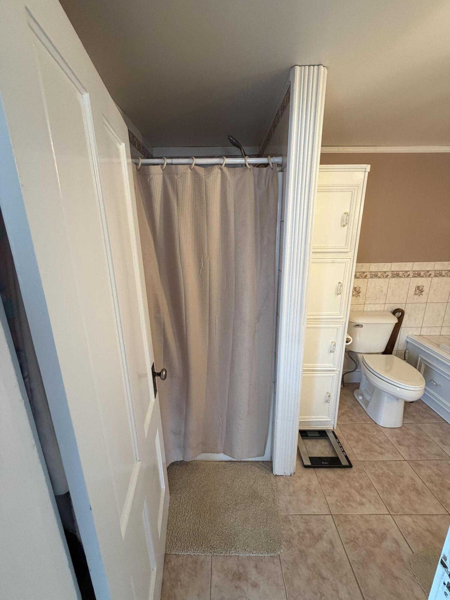 137 Maine Avenue Millinocket ME 04462