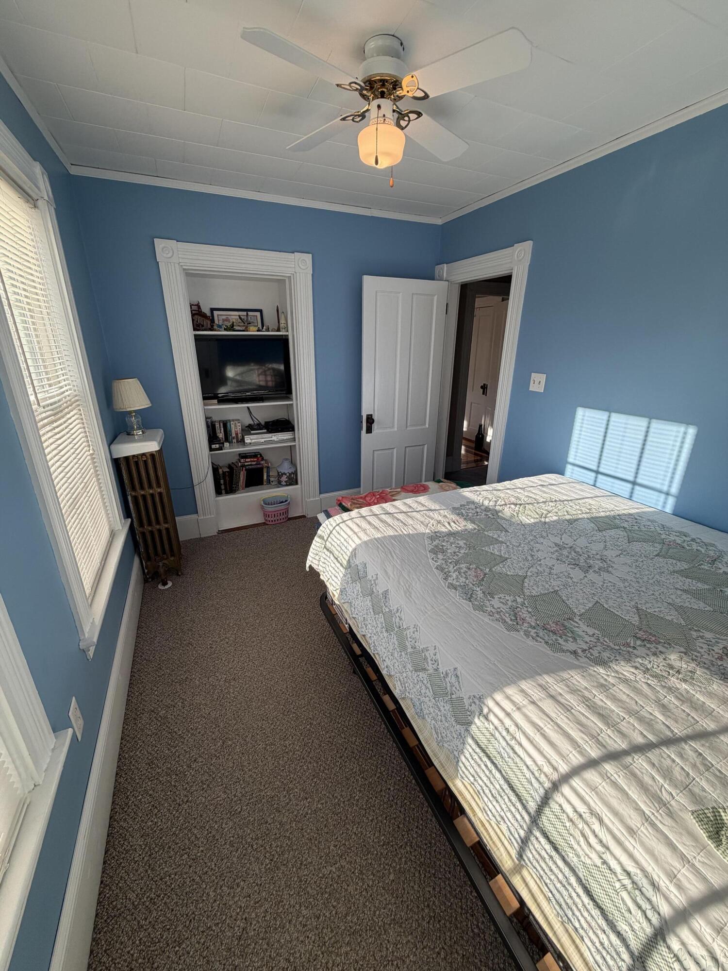 137 Maine Avenue Millinocket ME 04462