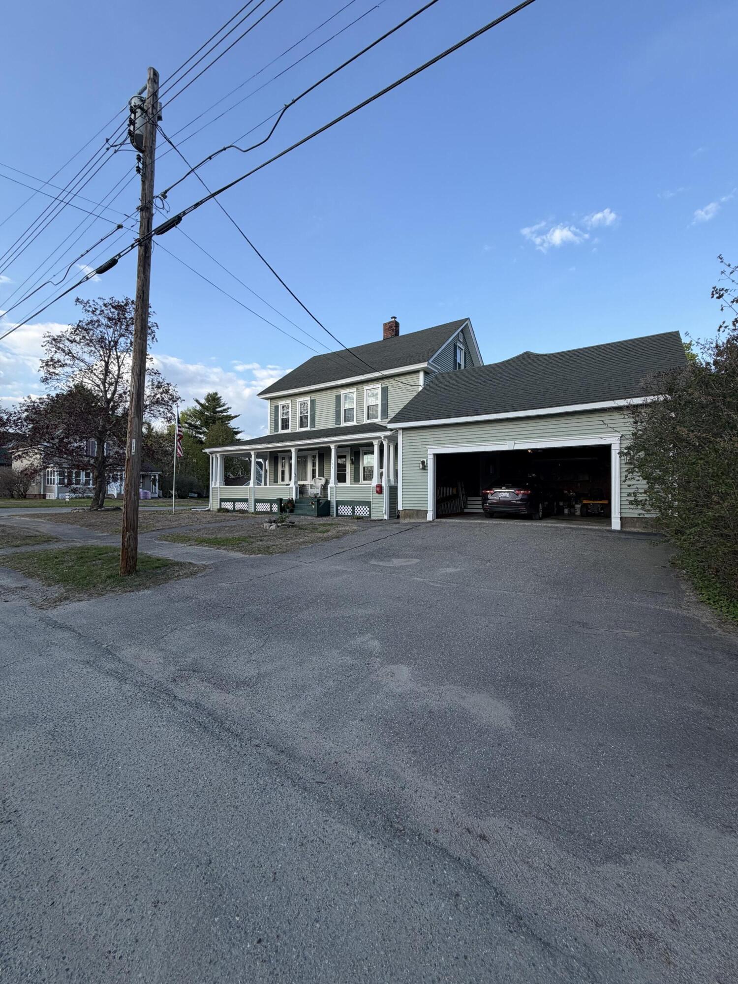 137 Maine Avenue Millinocket ME 04462