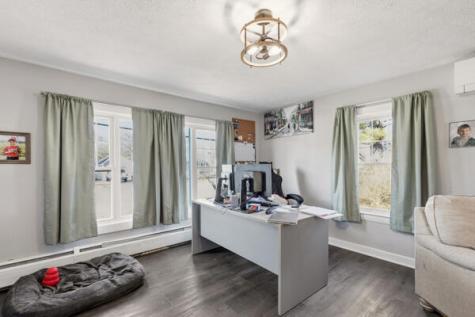 32 Grove Street Lewiston ME 04240