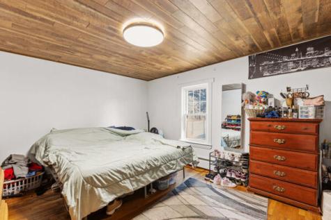 32 Grove Street Lewiston ME 04240