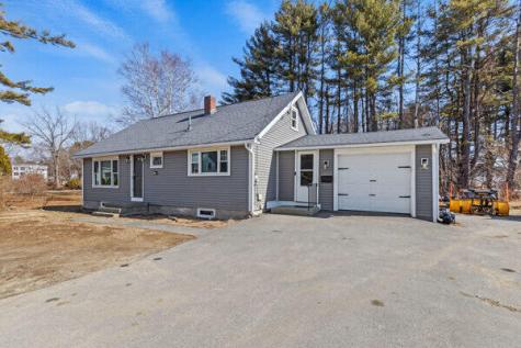 32 Grove Street Lewiston ME 04240