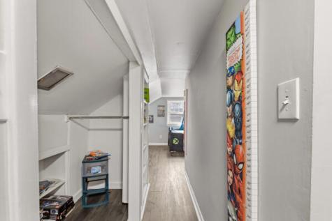 32 Grove Street Lewiston ME 04240