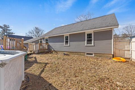 32 Grove Street Lewiston ME 04240