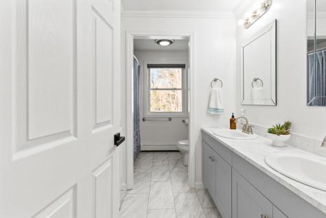 103 Manning Drive West Gardiner ME 04345