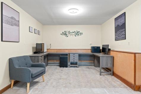 103 Manning Drive West Gardiner ME 04345