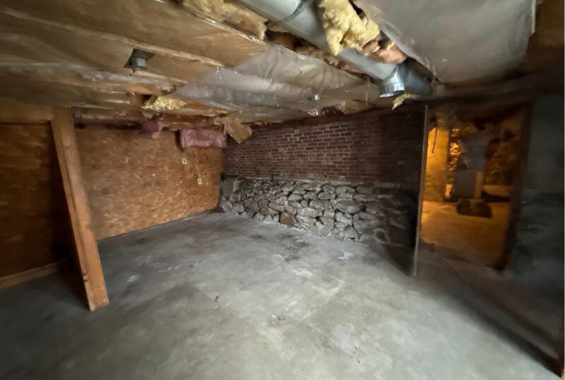 42 Maple Street Brewer ME 04412