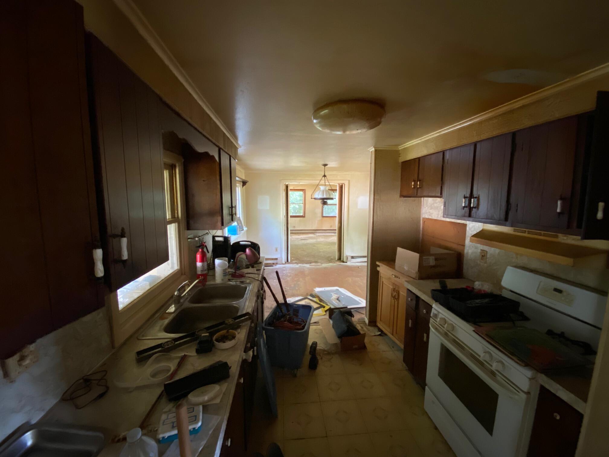 932 N Dexter Road Parkman ME 04443