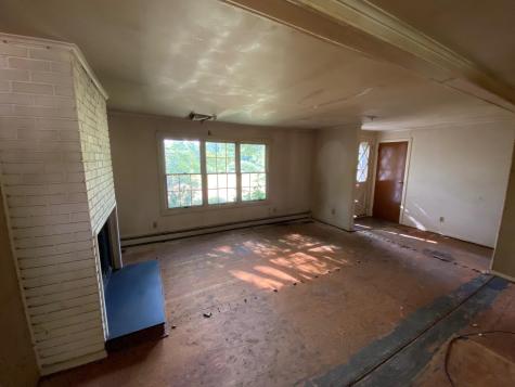 932 N Dexter Road Parkman ME 04443