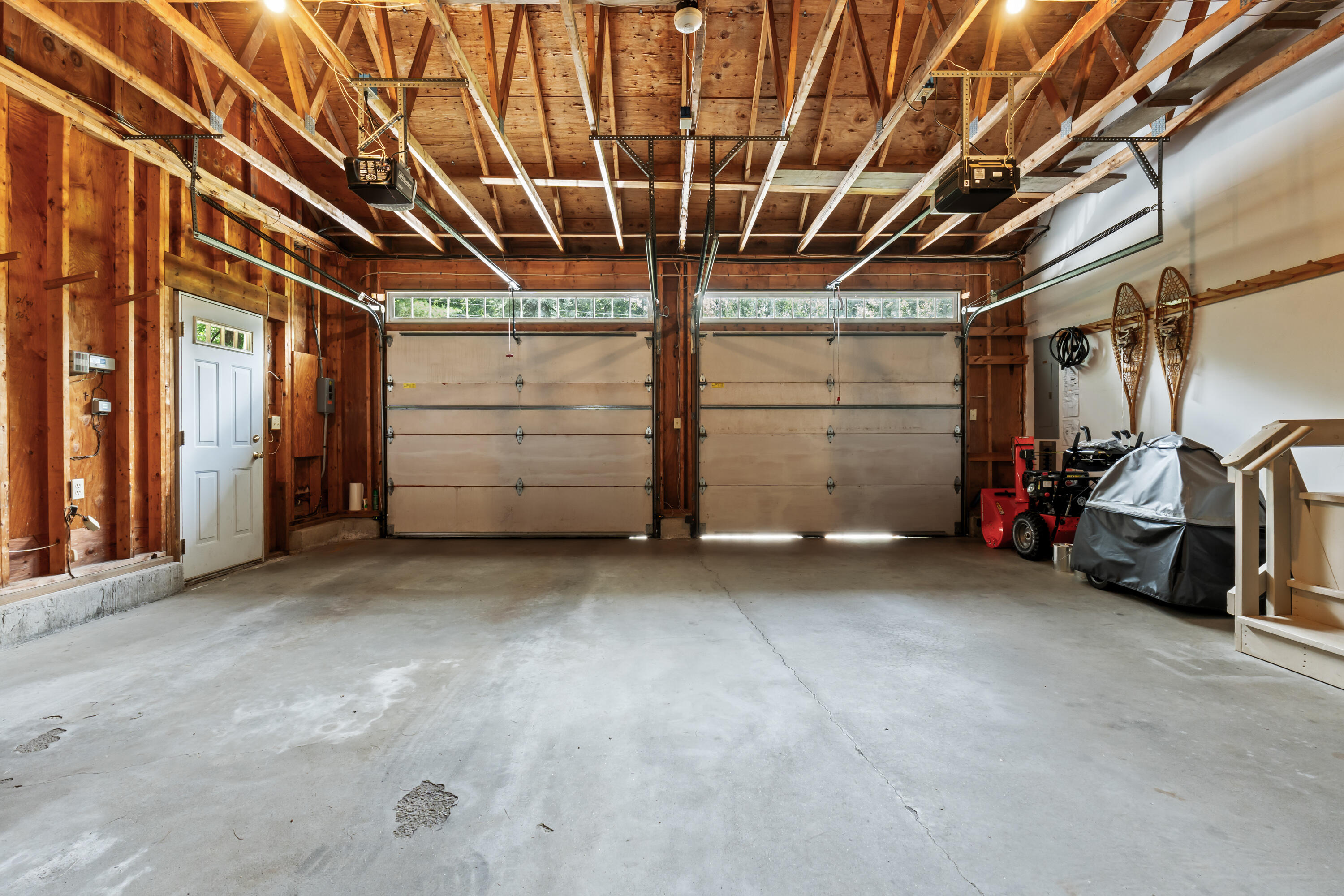 16 Locust Lane Brunswick ME 04011
