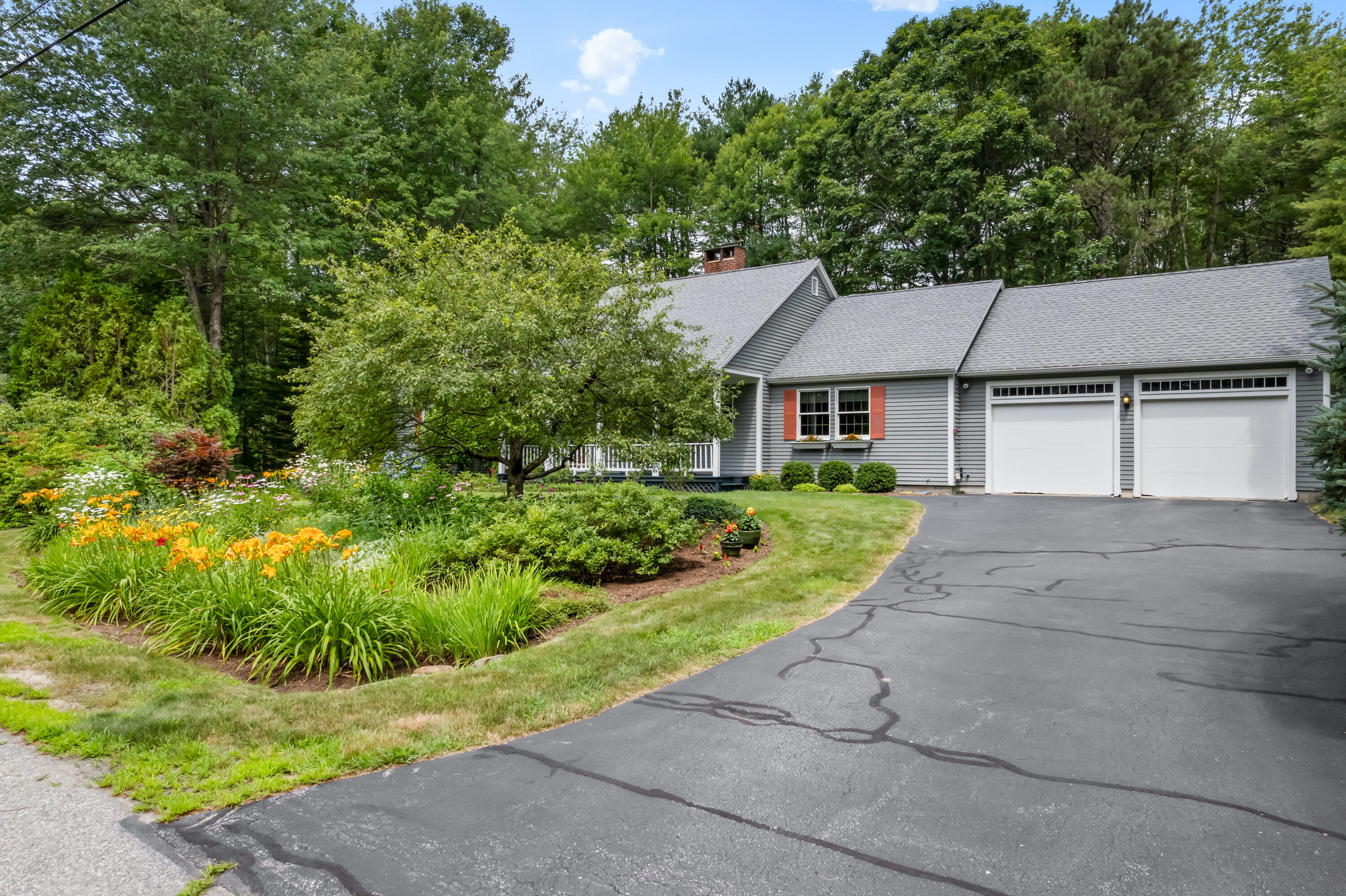16 Locust Lane Brunswick ME 04011