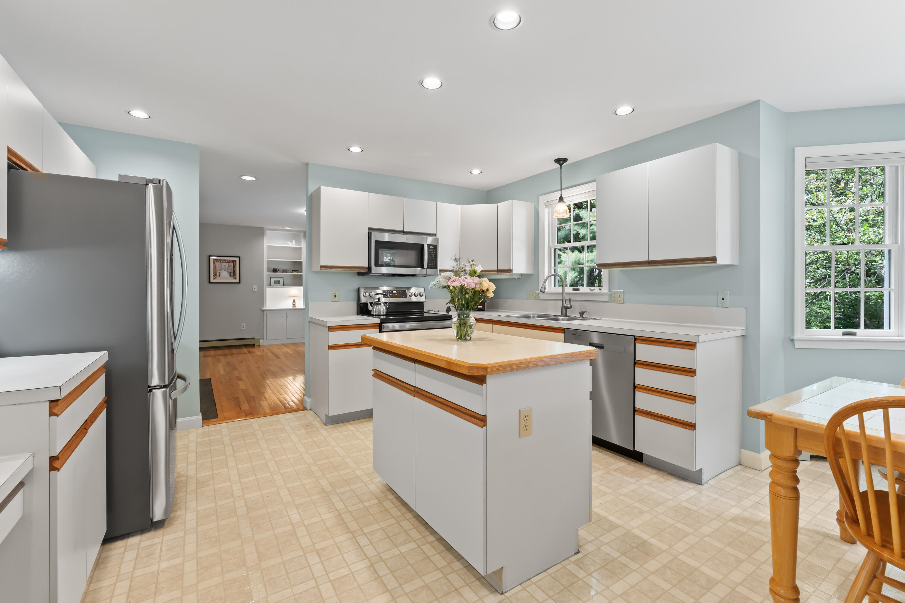 16 Locust Lane Brunswick ME 04011
