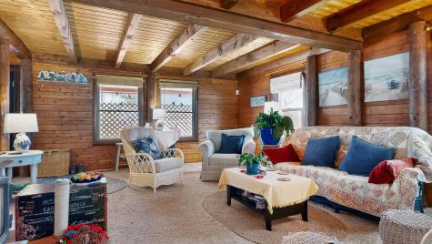 60 Brett Hill Road Paris ME 04281