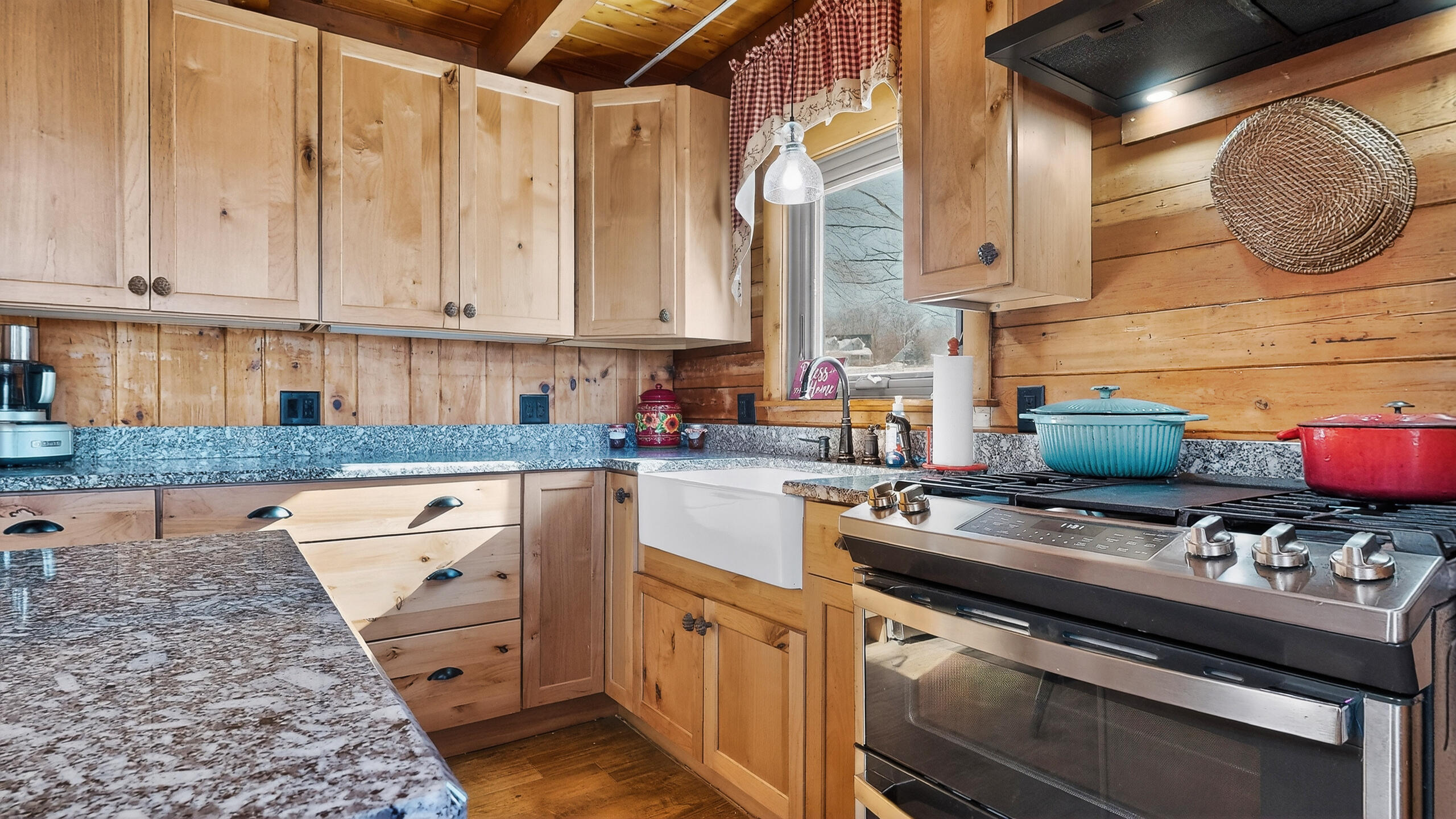 60 Brett Hill Road Paris ME 04281