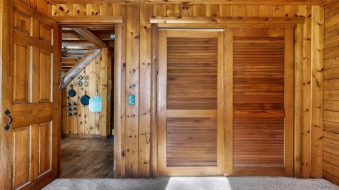 60 Brett Hill Road Paris ME 04281