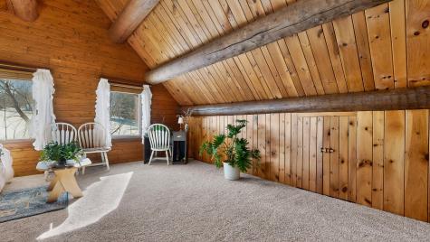 60 Brett Hill Road Paris ME 04281