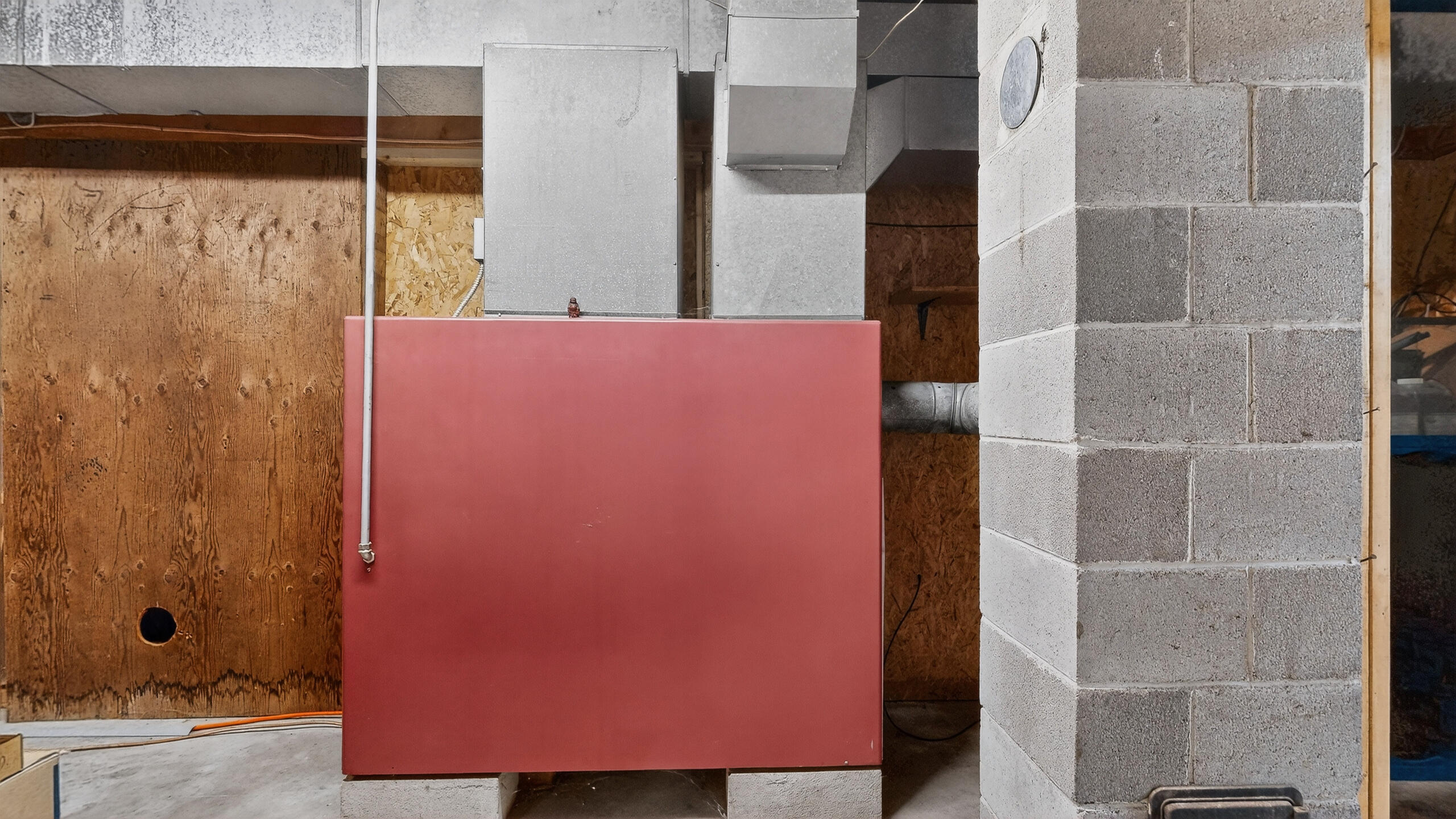 60 Brett Hill Road Paris ME 04281