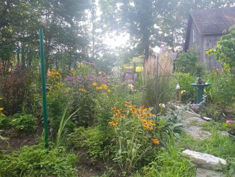 60 Brett Hill Road Paris ME 04281