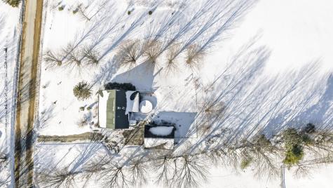 60 Brett Hill Road Paris ME 04281