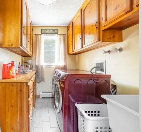 8 Hammond Lane Searsport ME 04974