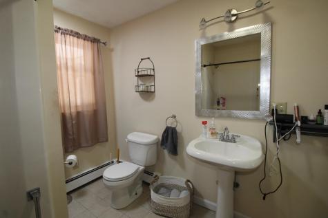 8 Hammond Lane Searsport ME 04974