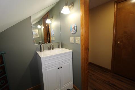 8 Hammond Lane Searsport ME 04974