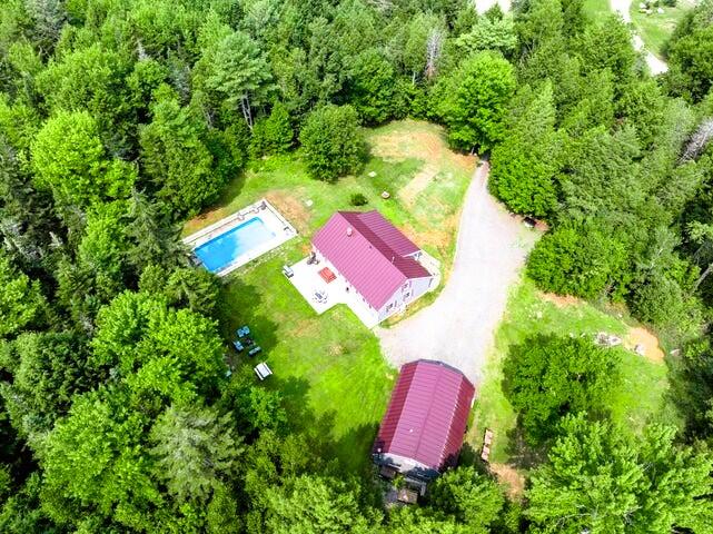 8 Hammond Lane Searsport ME 04974