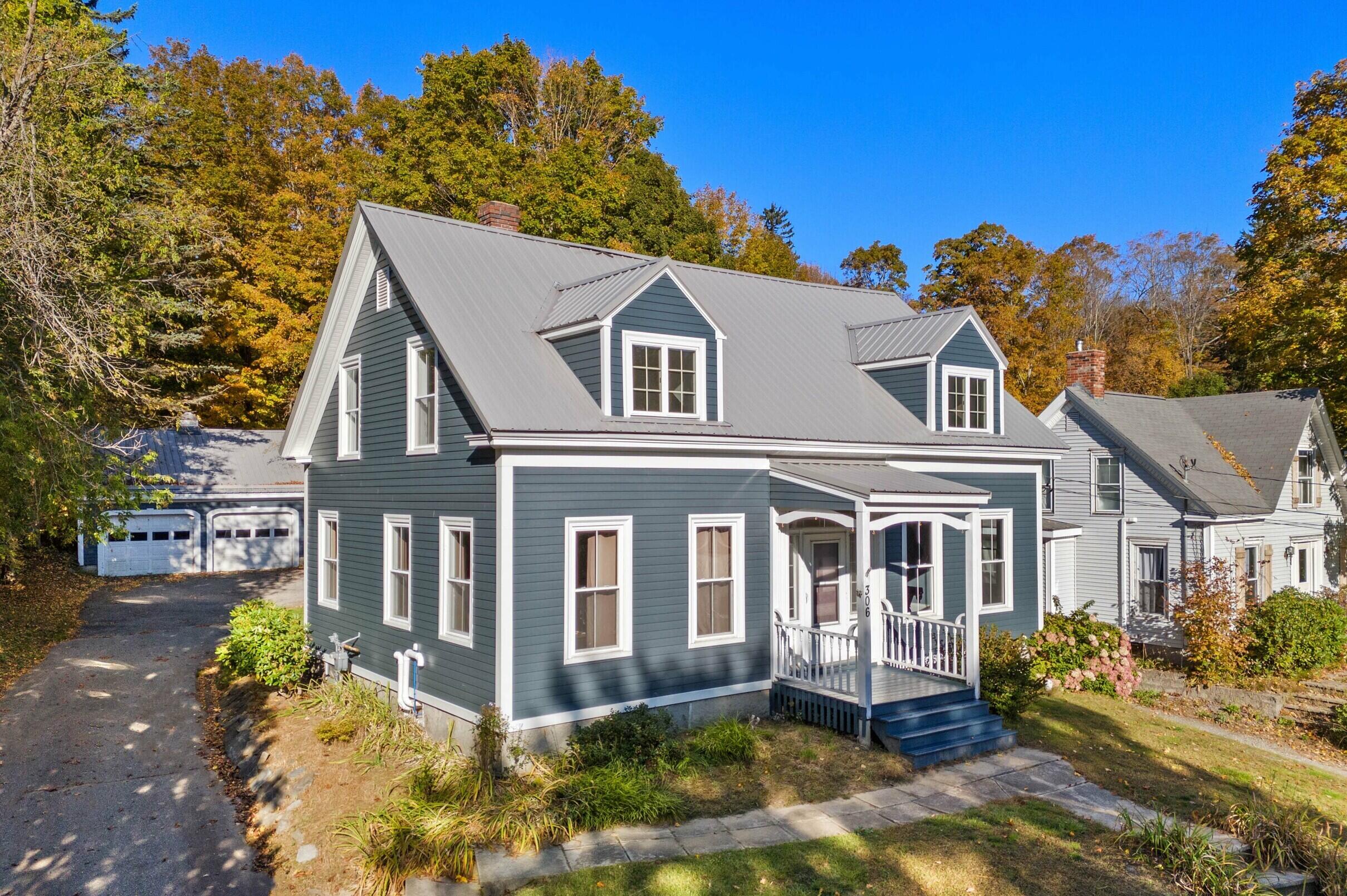 306 Maine Avenue Farmingdale ME 04344