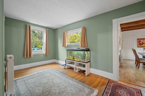 306 Maine Avenue Farmingdale ME 04344