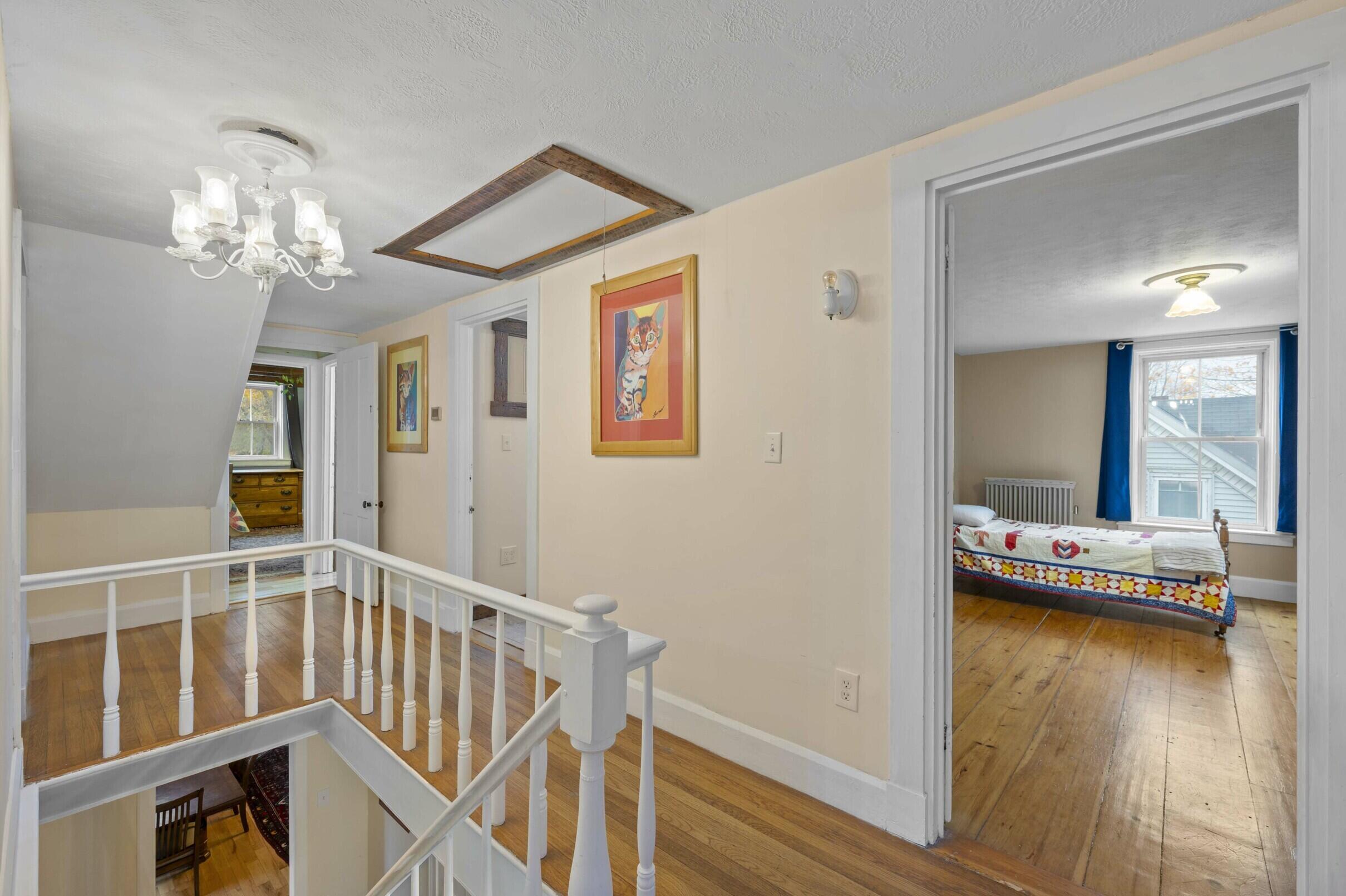 306 Maine Avenue Farmingdale ME 04344