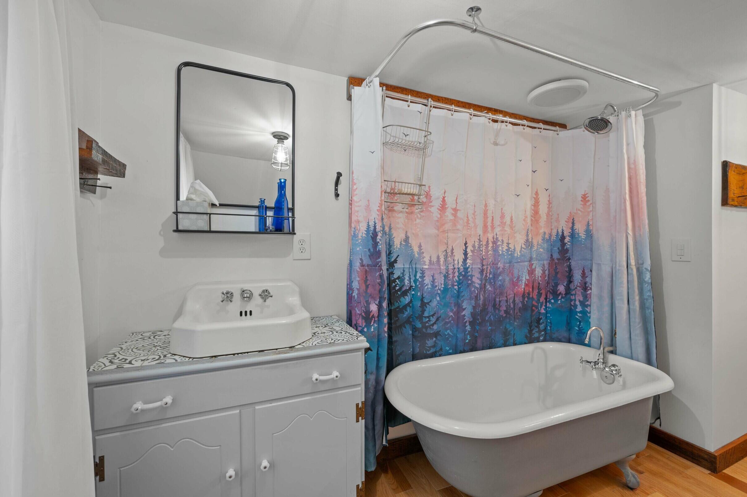 306 Maine Avenue Farmingdale ME 04344