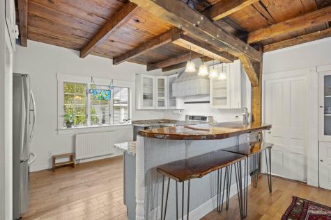 306 Maine Avenue Farmingdale ME 04344