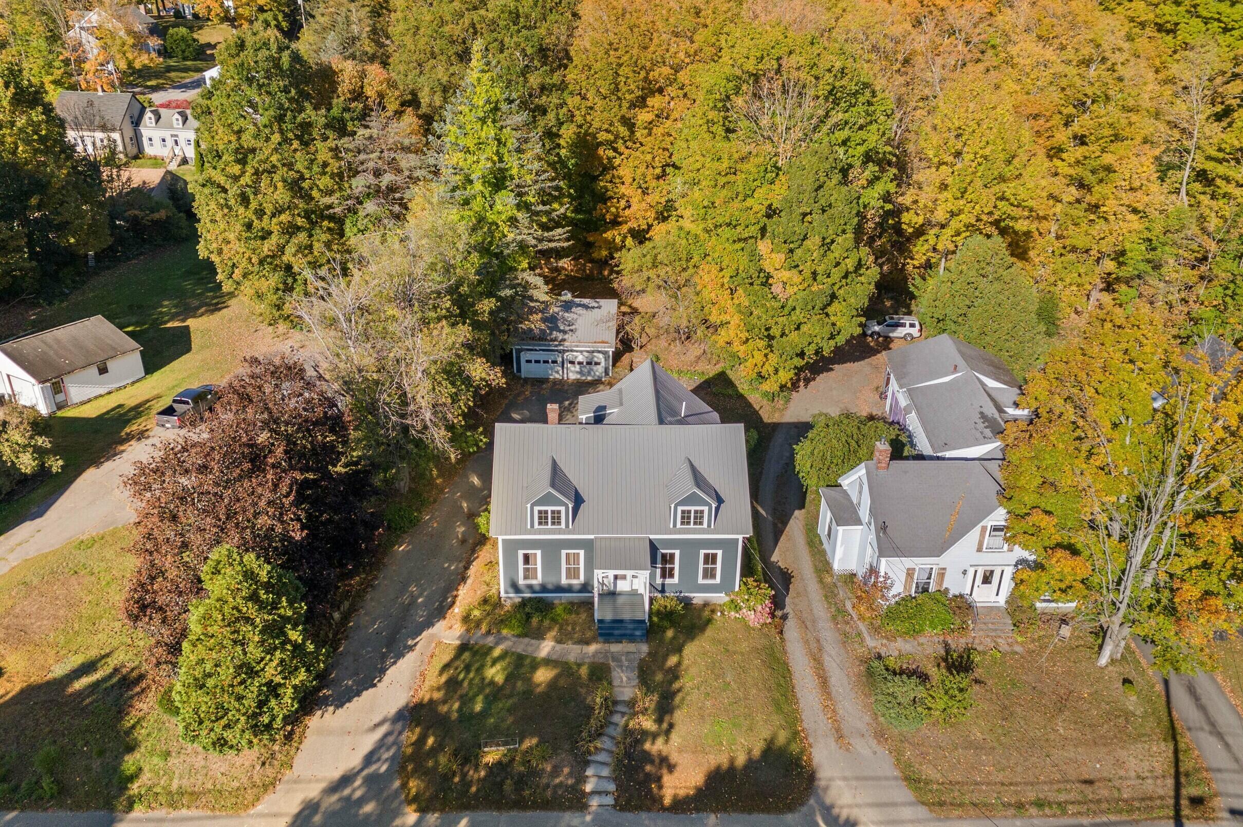 306 Maine Avenue Farmingdale ME 04344