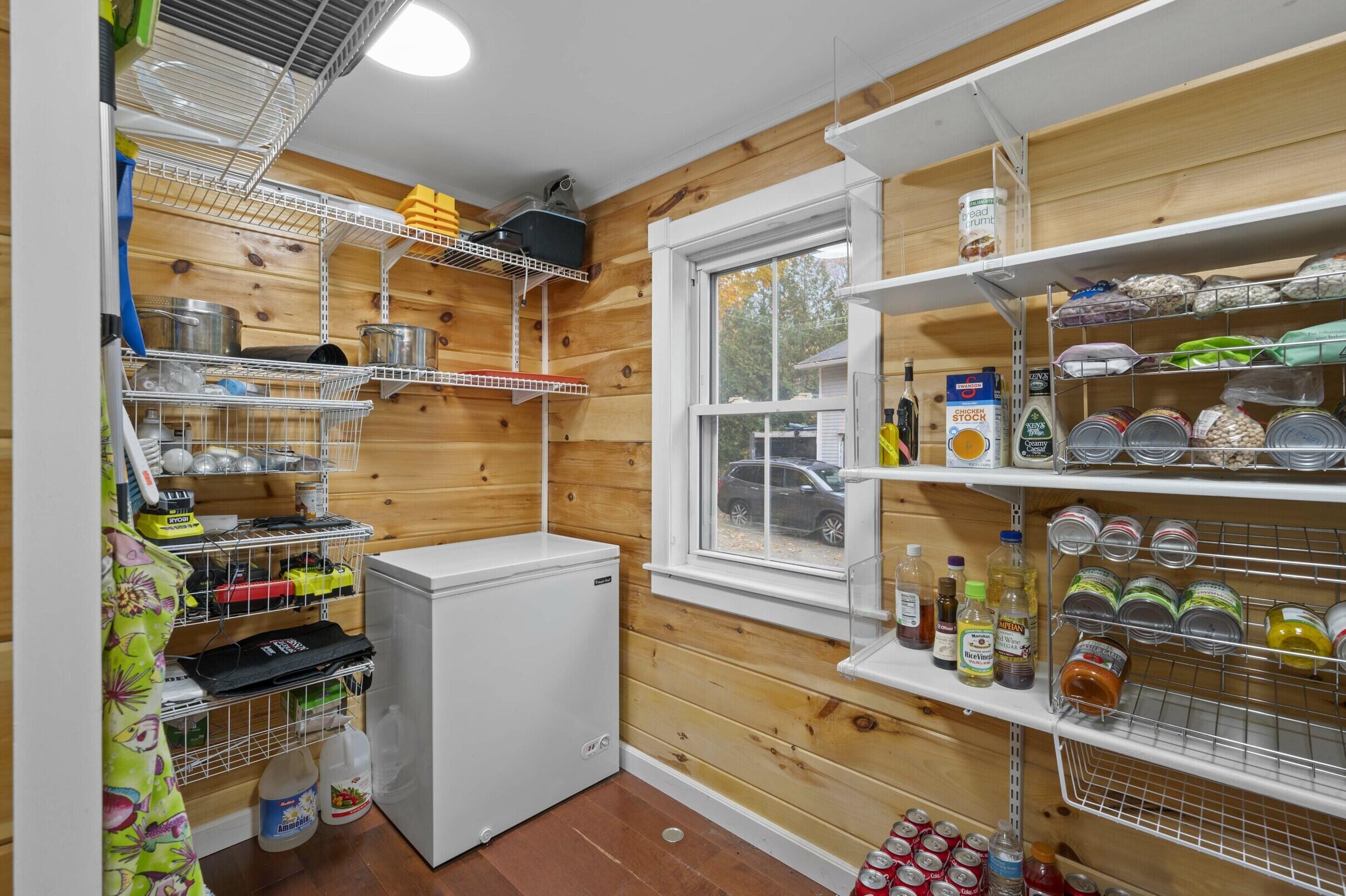 306 Maine Avenue Farmingdale ME 04344