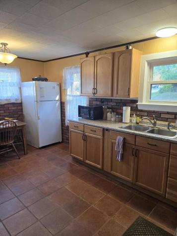 2549 Us Route 202 Winthrop ME 04364