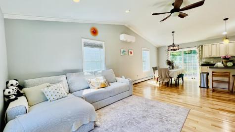 40 Ellis Court Bangor ME 04401