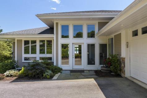 36 Wharf Road Boothbay ME 04537