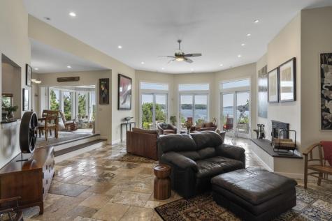 36 Wharf Road Boothbay ME 04537