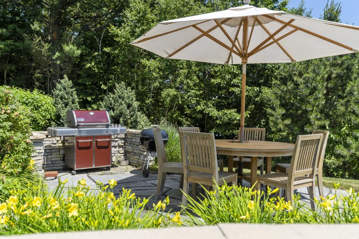 36 Wharf Road Boothbay ME 04537