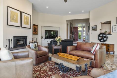 36 Wharf Road Boothbay ME 04537