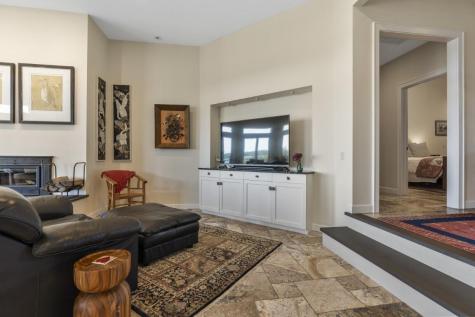 36 Wharf Road Boothbay ME 04537