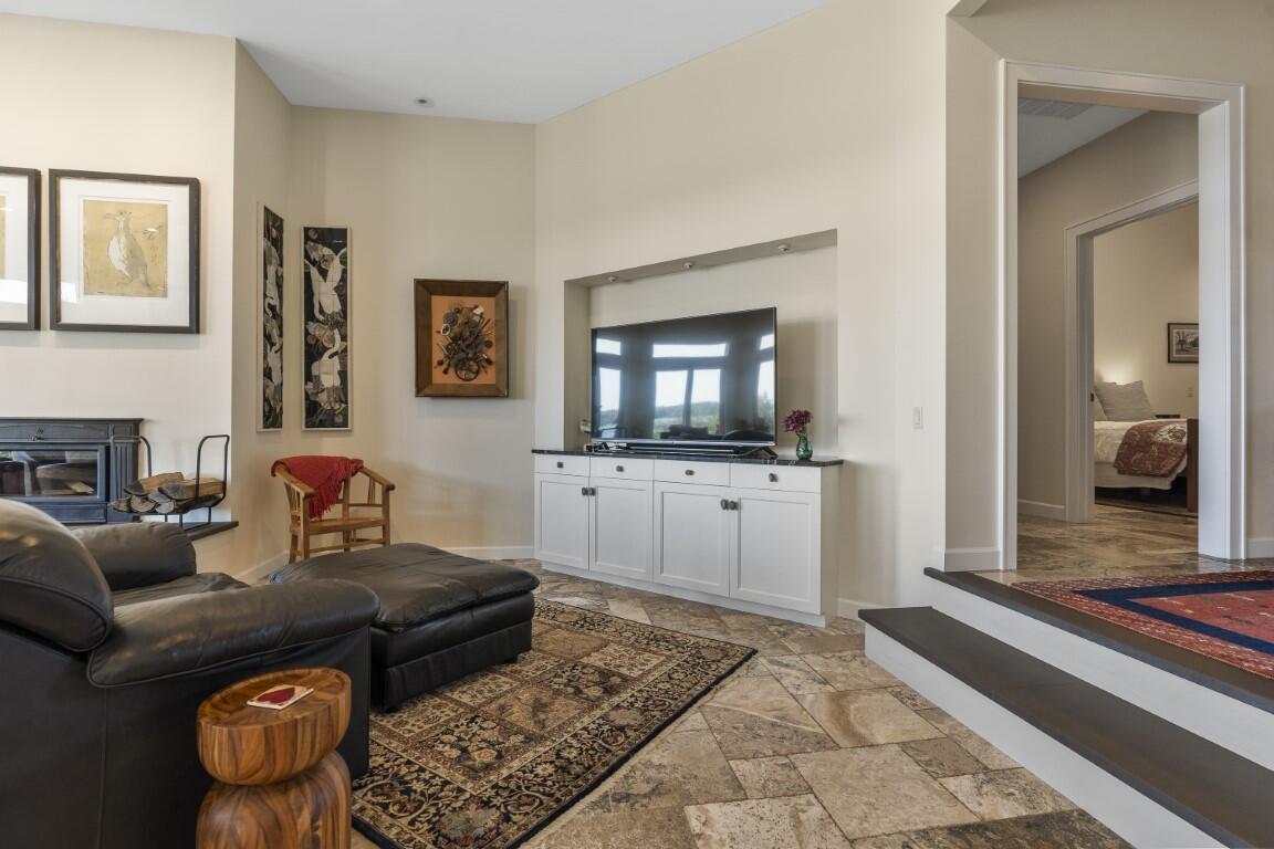 36 Wharf Road Boothbay ME 04537