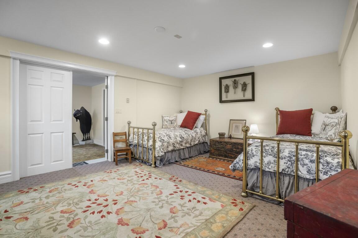 36 Wharf Road Boothbay ME 04537