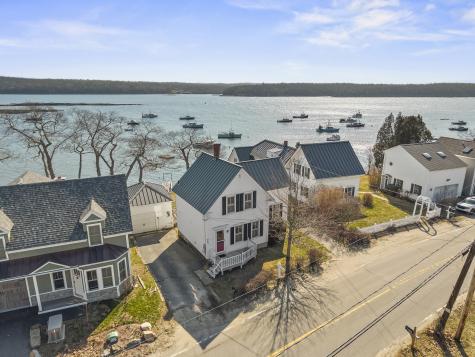 943 Cundy's Harbor Road Harpswell ME 04079