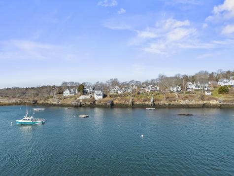 943 Cundy's Harbor Road Harpswell ME 04079