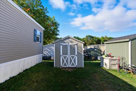48 Fairview Drive Lisbon ME 04250