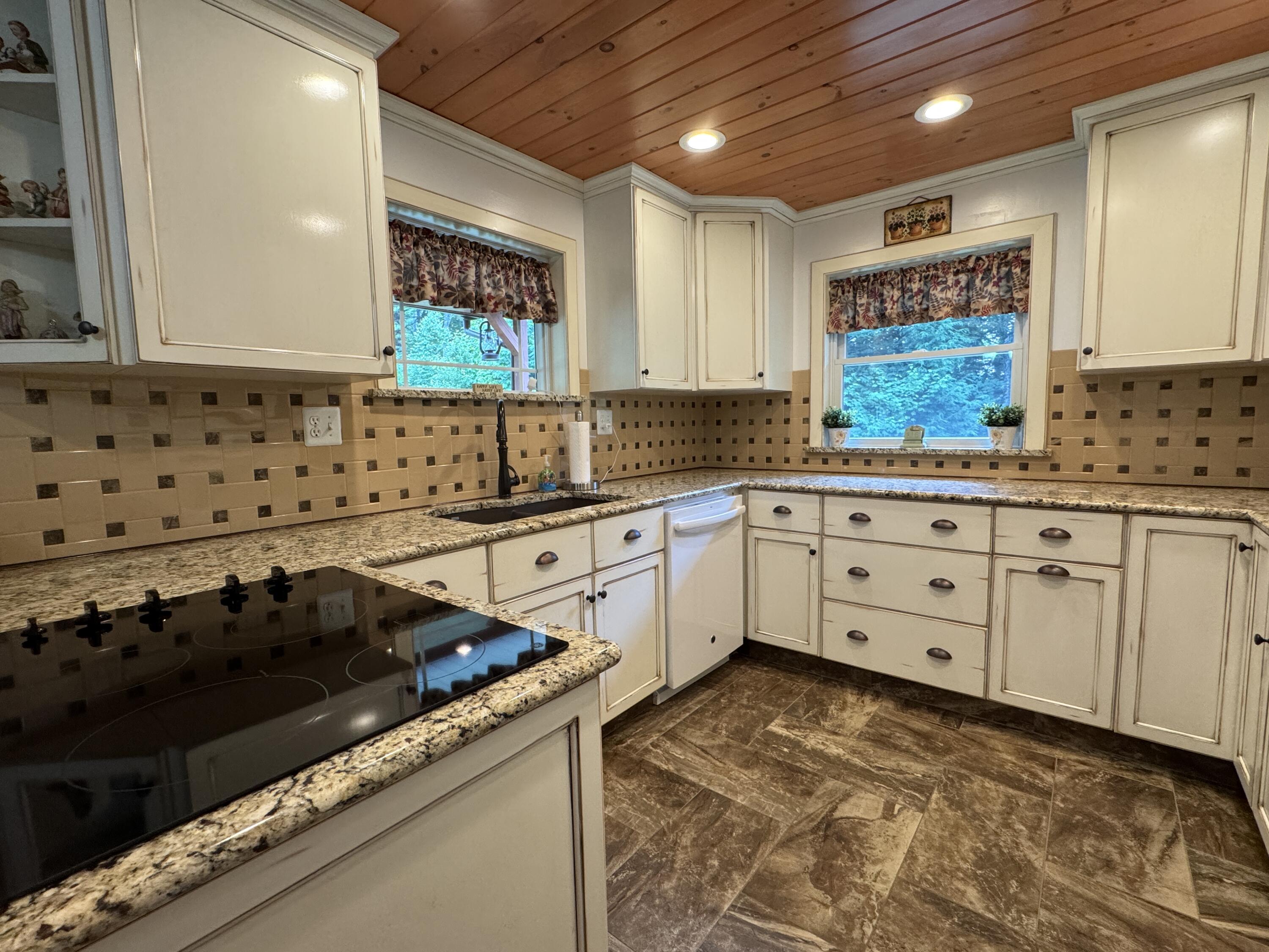 9 Alice Drive Greenville ME 04441