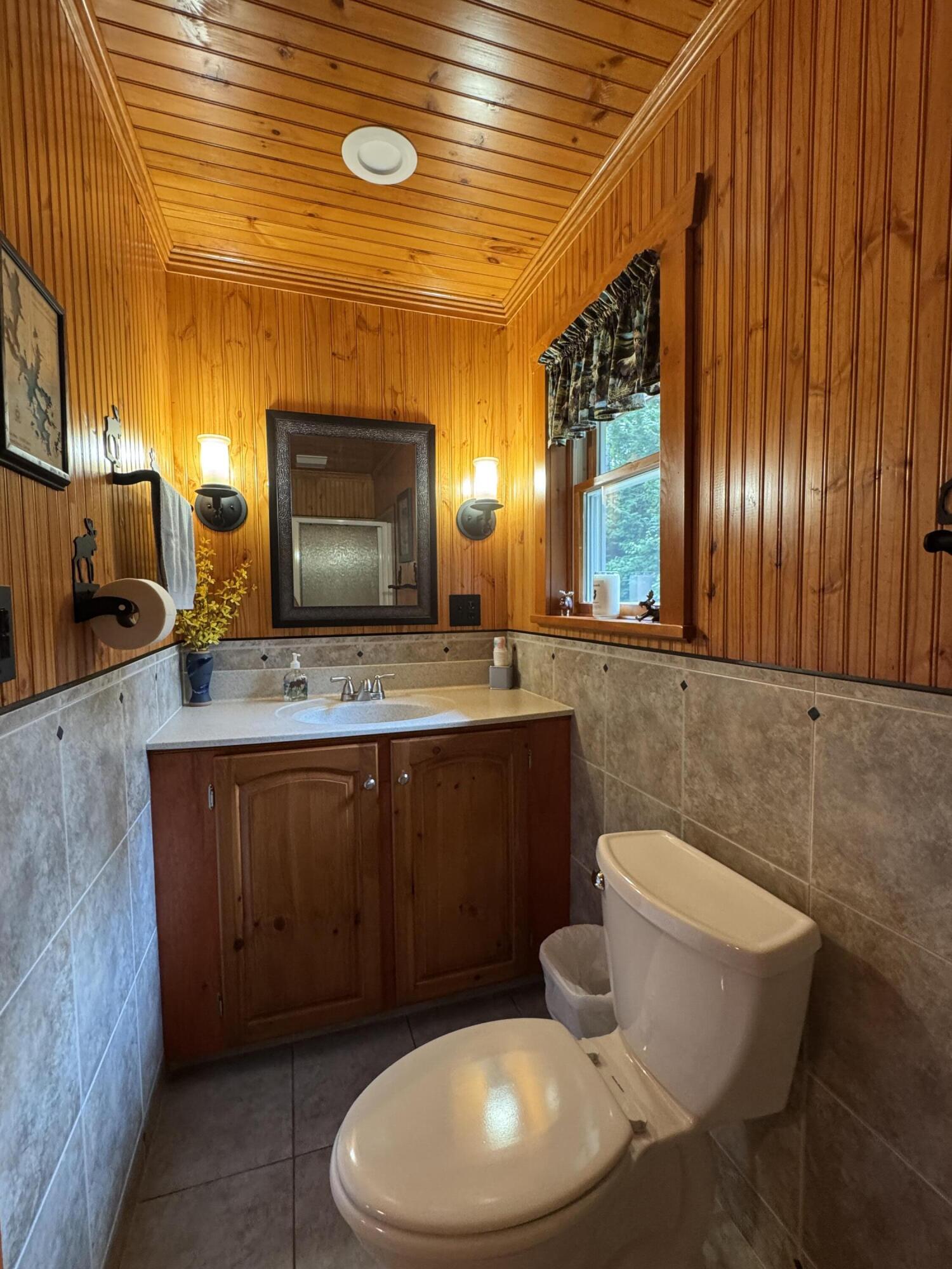 9 Alice Drive Greenville ME 04441